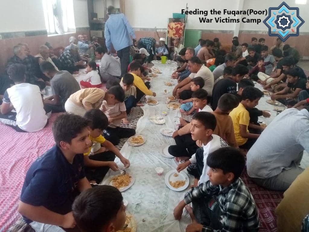 Children and adults sit on the floor eating meals, with text overlay indicating feeding the fuqara in a war victims camp, supported by anonymous crypto donations via ETH.