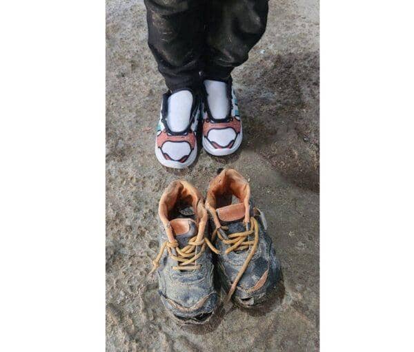 New shoes contrast with worn-out ones, symbolizing aid to working children, supported by ETH donations to help them return to school.