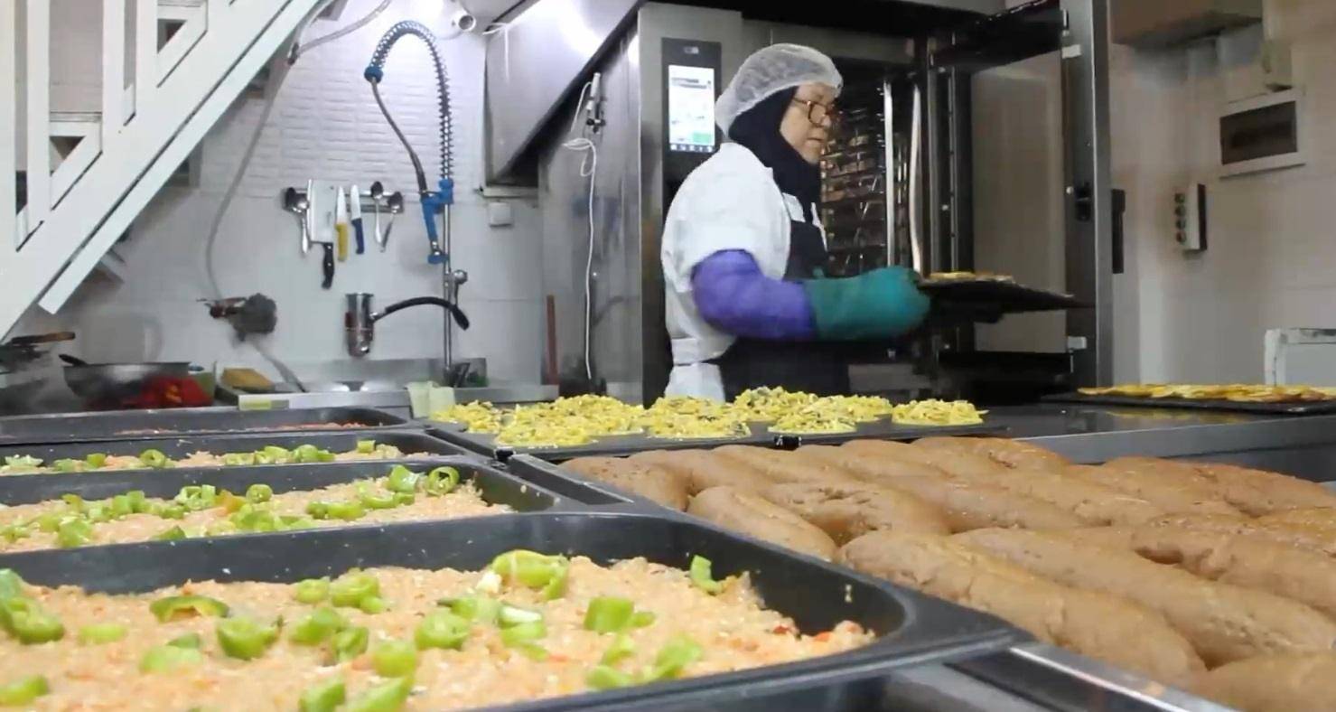 Halima preparing Iftar meals for the needy, a story of devotion and charity, with assistance from ETH donations.