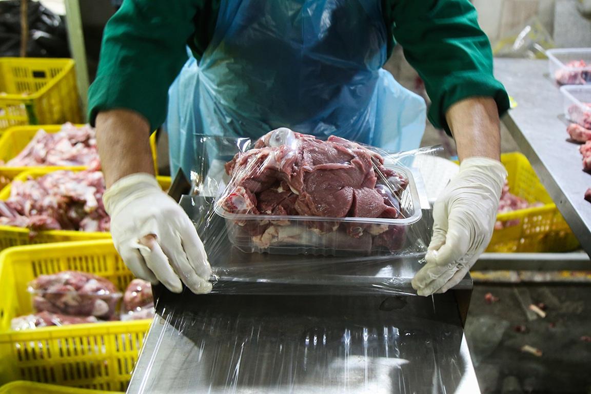 Qurbani meat packaging, enabled by crypto donations, providing relief to families in need across Africa and Asia. Funded by USDT.
