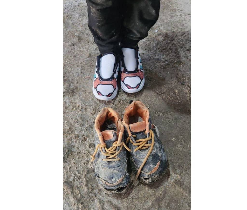 New shoes contrast with worn-out ones, symbolizing aid to working children, supported by ETH donations to help them return to school.