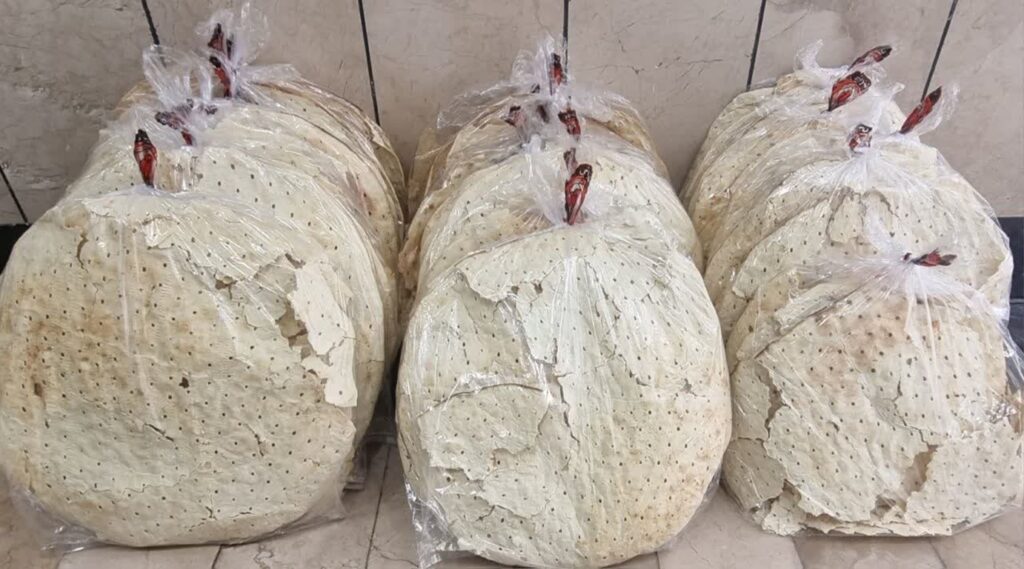 Bread help crisis Palestine Gaza Rafah bread for children orphan BTC ETH SOL USDT giving